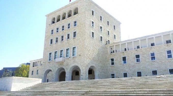 Hapen 4 tendera te rinj: Ja cilat jane universitetet e Tiranes qe do i nenshtrohen rikonstruksionit